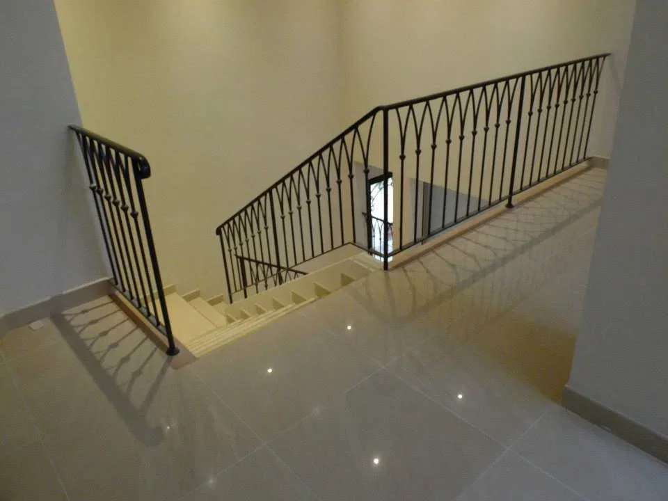 rampe d'escalier en acier